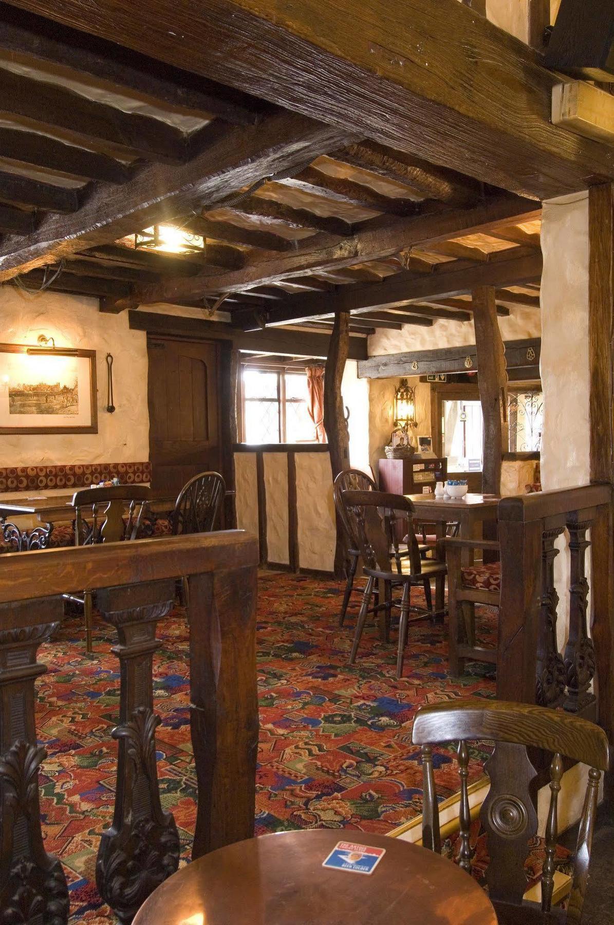 The Horseshoe Inn Herstmonceux Exteriör bild