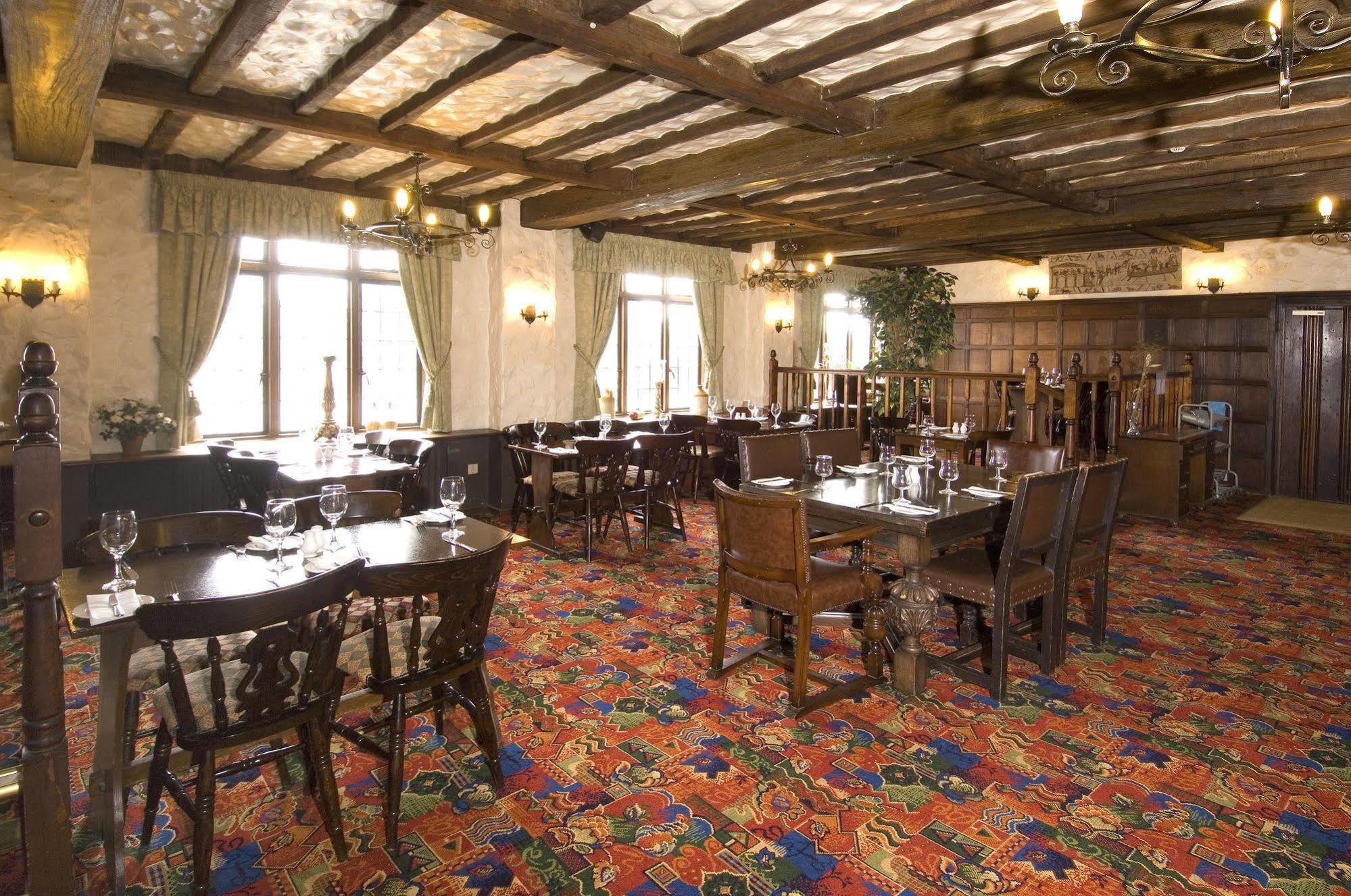 The Horseshoe Inn Herstmonceux Exteriör bild