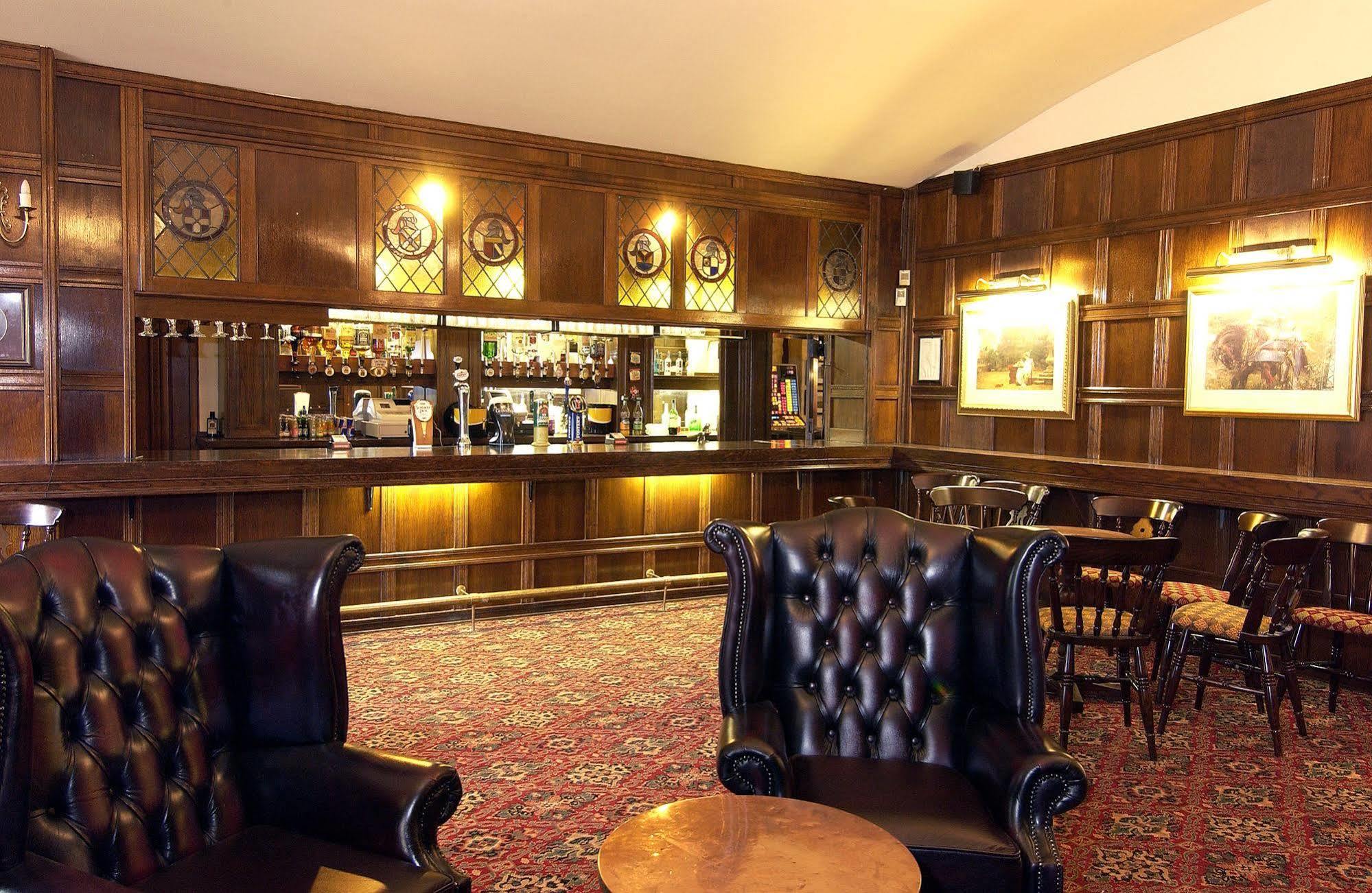 The Horseshoe Inn Herstmonceux Exteriör bild