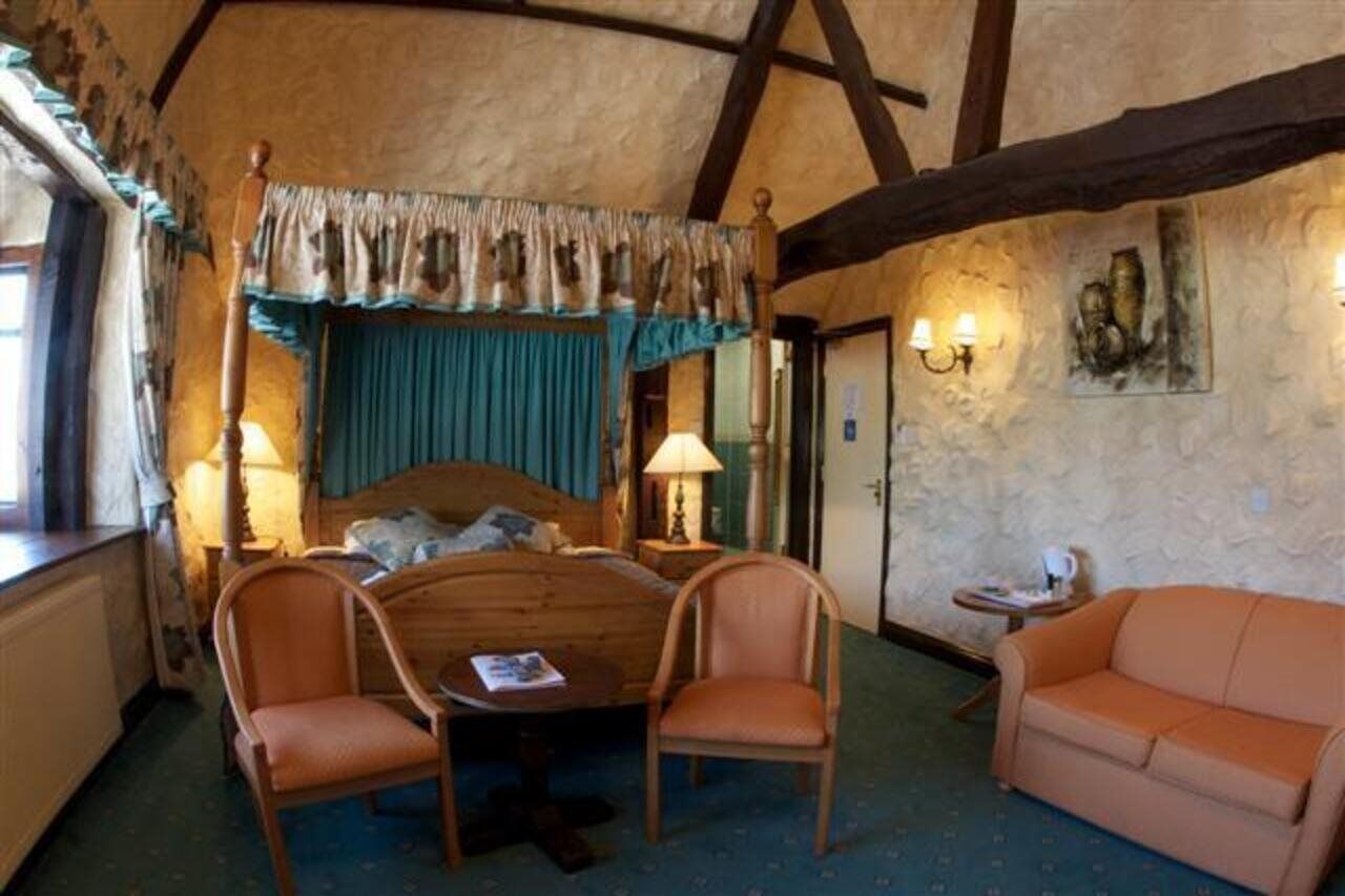 The Horseshoe Inn Herstmonceux Exteriör bild